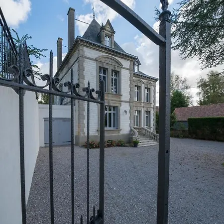 Le Clos Du Pere Joseph Nyaraló *